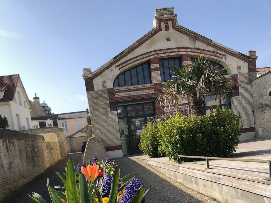 LA HALLE SAINT AUBIN SUR MER CREDIT MATHILDE LELANDAIS
