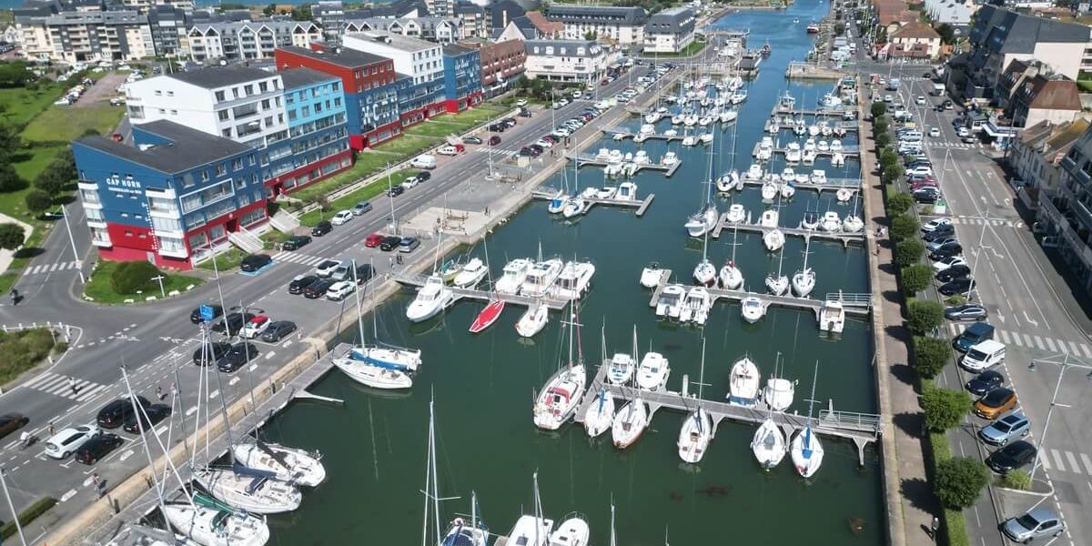 fishing port of Courseulles-sur-Mer. ©C2NT