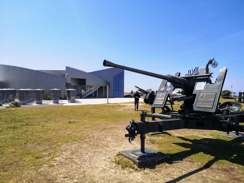 centre juno beach unique musee canadien des plages du debarquement