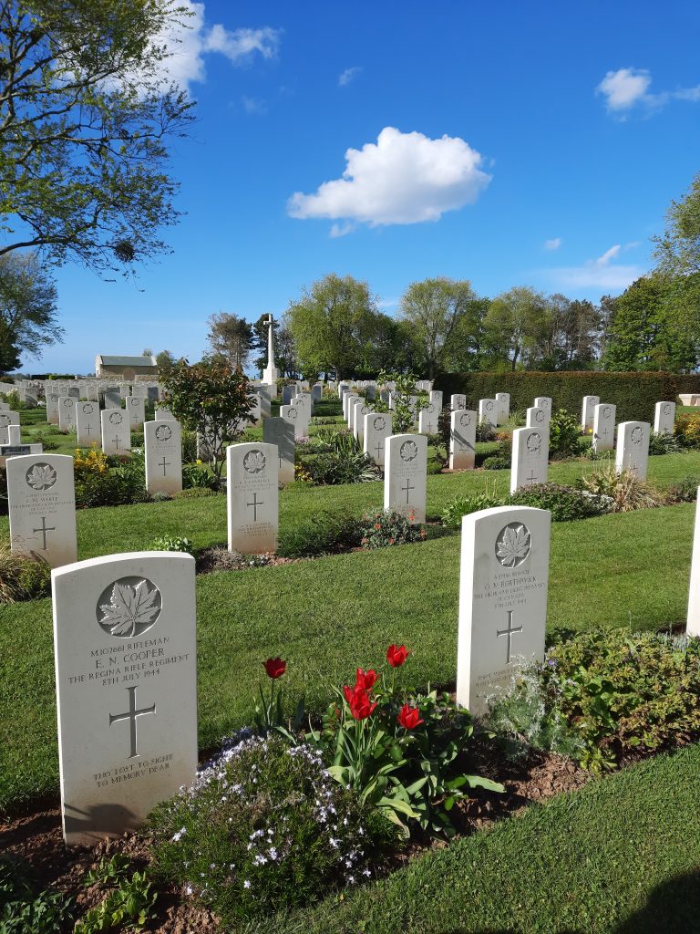 cimetiere militaire canadien reviers beny credit clarisse patrix