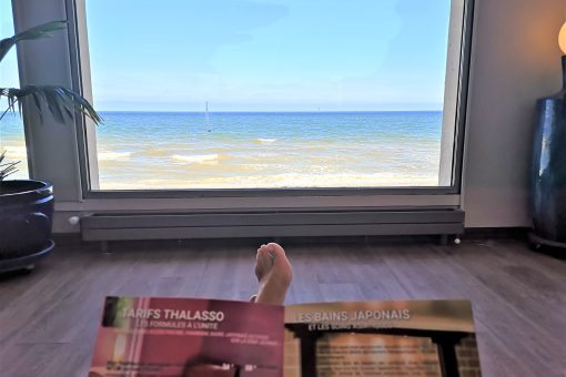 espace detente vue mer thalasso des 3 mondes luc sur mer credit nathalie papouin 2