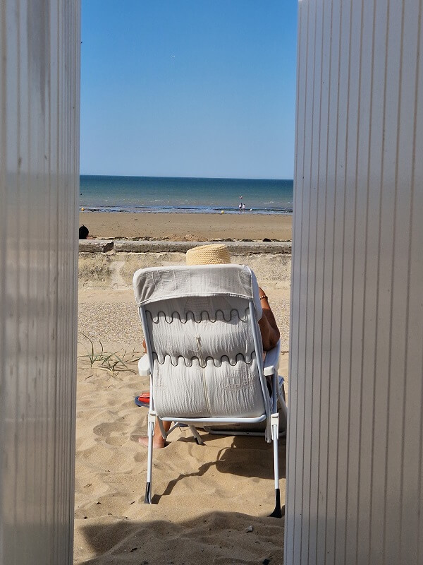 bernieres sur mer cabines de plage credit nathalie papouin