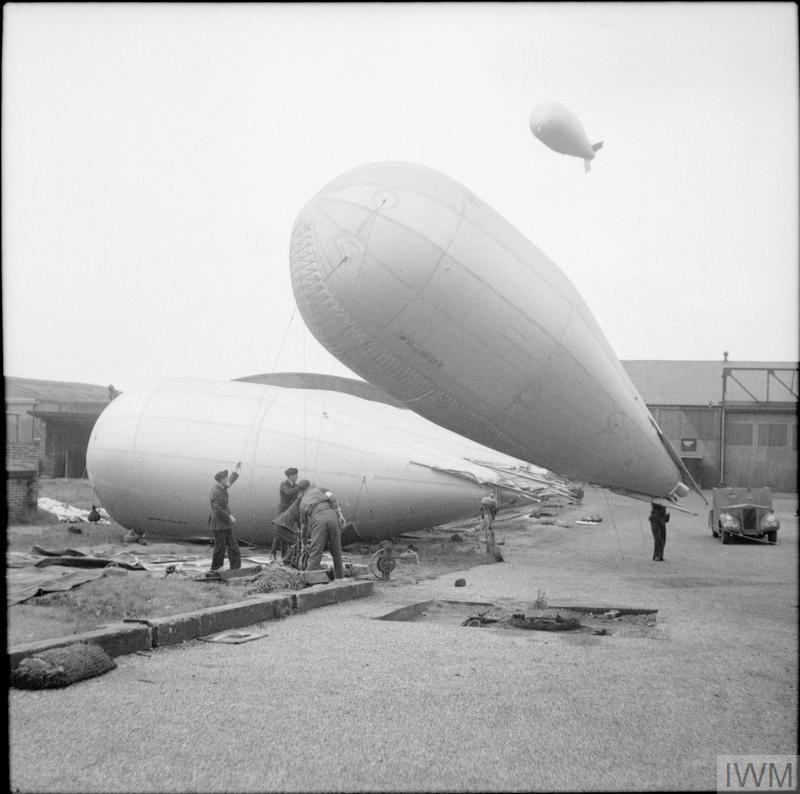 ballon de barrage sergent laing iwm b 5151