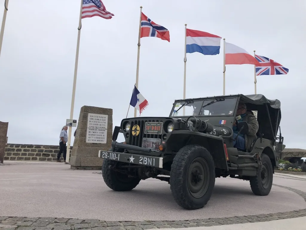 decouverte en jeep des plages du debarquement compagnons d irene credit mathilde lelandais 6