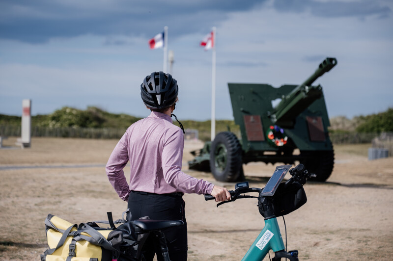 voyager a velo centre juno beach velomaritime credit ibrahim hendy normandie tourisme