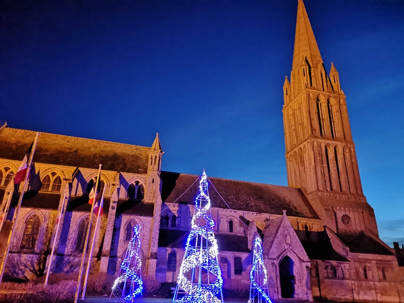 son et lumières église de Bernières sur Mer